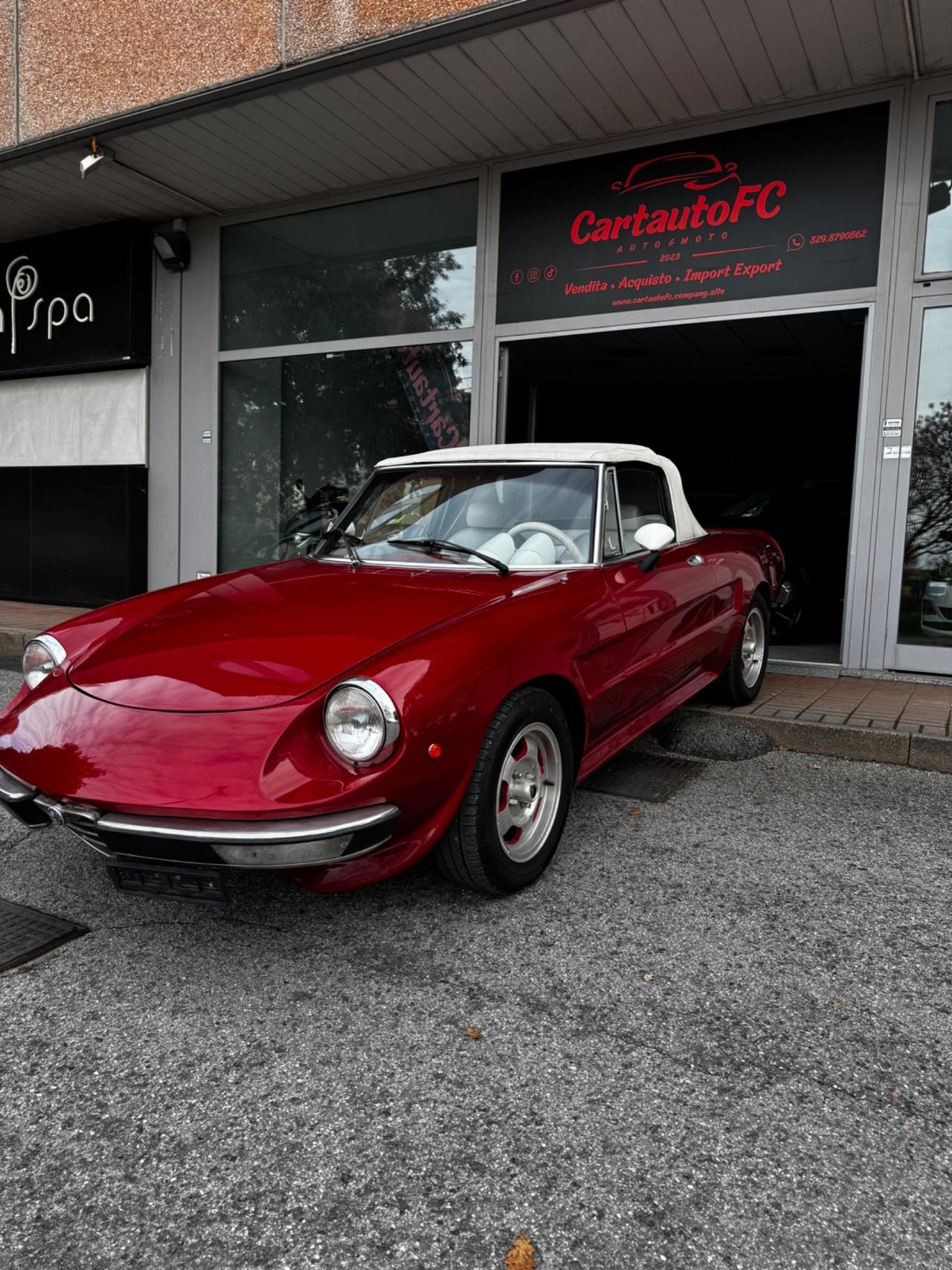 Alfa Romeo Spider 2.0 Veloce
