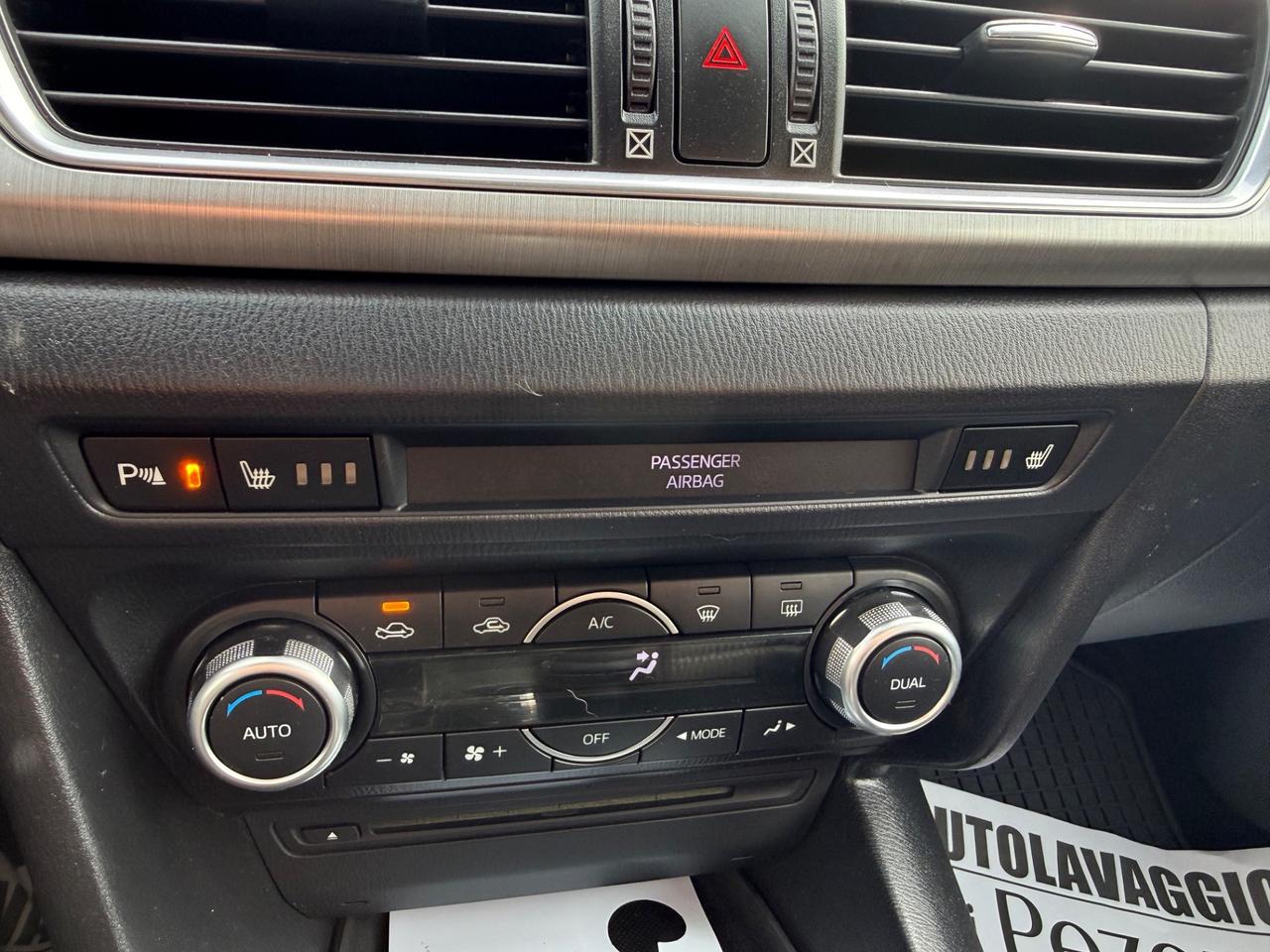 Mazda 3 Mazda3 2.2 Skyactiv-D Exceed