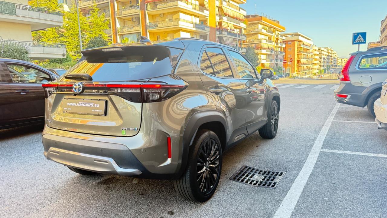 Toyota Yaris Cross 1.5 Hybrid 5p. E-CVT AWD-i Lounge LED NAVI KAMERA CLIMA AUTOMATICO CERCHI 17 PDC