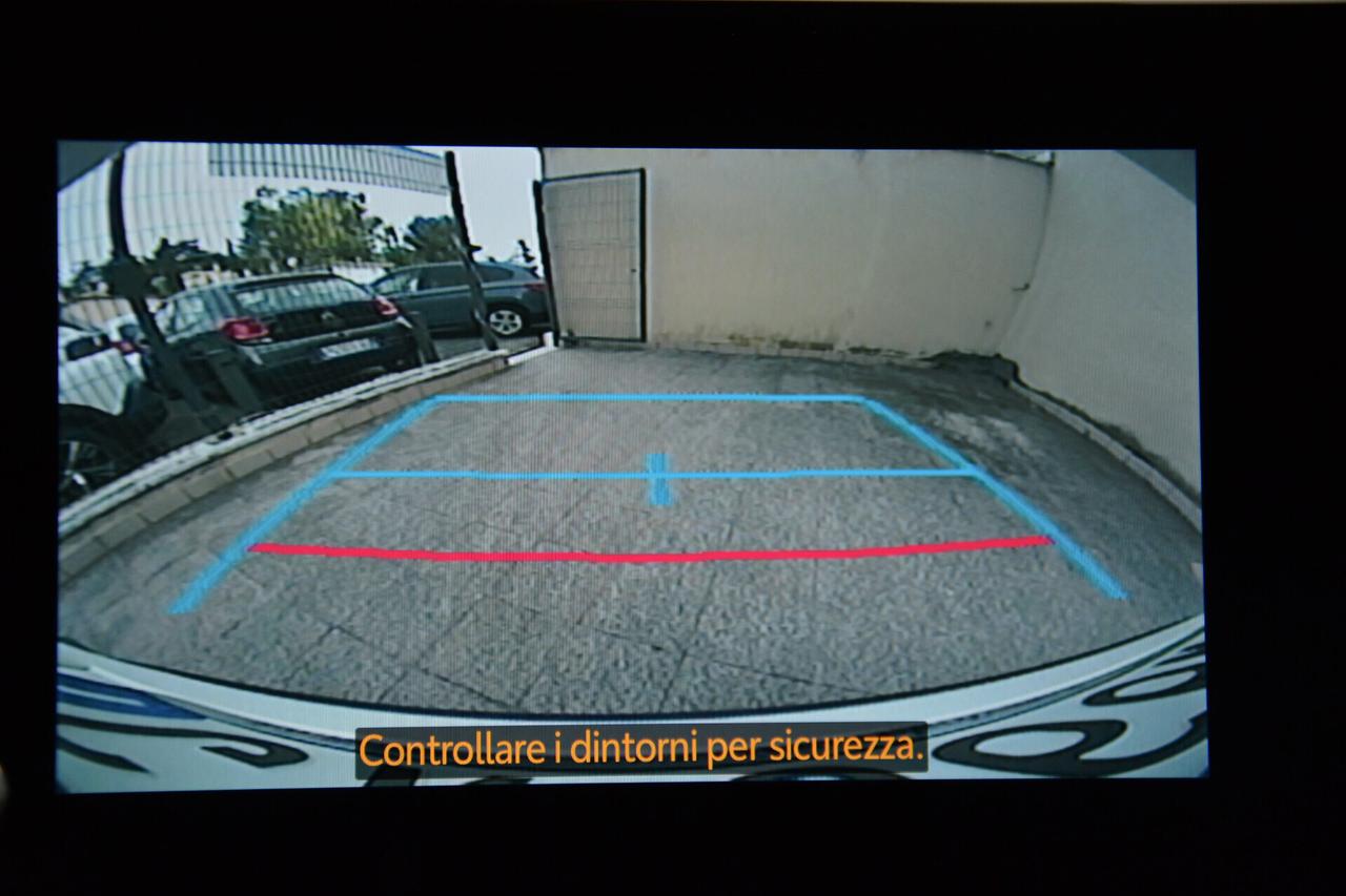 Toyota C-HR 1.8 HV 140CV PREZZO SENZA VINCOLI KM20000 UNIPRO' ITALIANA ️ TAGLIANDATA TOYOTA FATTURABILE