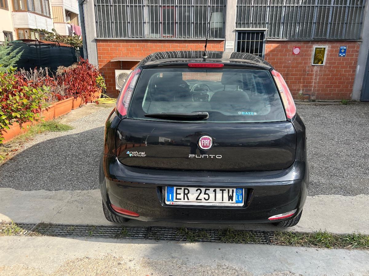 FIAT - Punto 5p 1.4 natural power Lounge 70cv