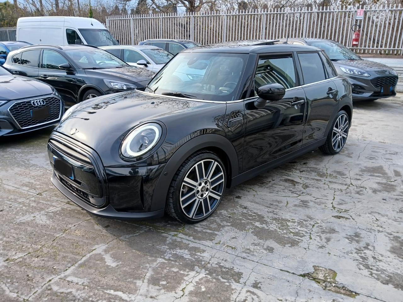 Mini 1.5 Cooper Yours 5 porte con Tetto apribile