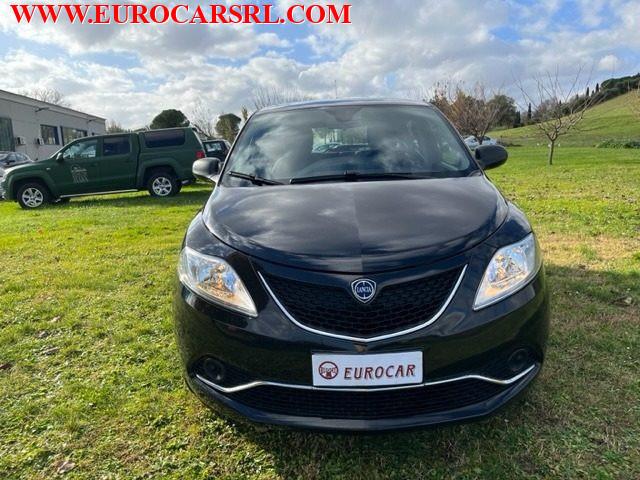 LANCIA Ypsilon 1.2 69 CV 5 porte Silver