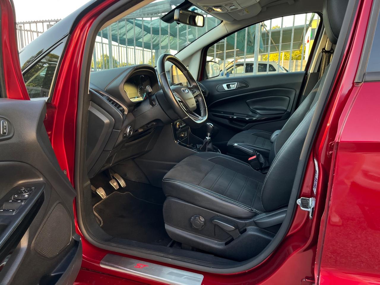Ford EcoSport 1.5 TDCi 100 CV ST-Line OK NEOPATENTI