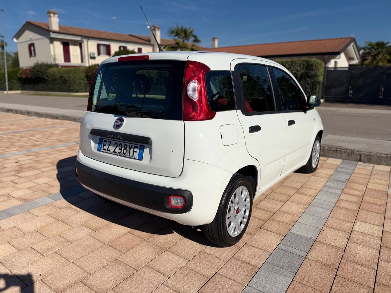 Fiat Panda 1.2 benzina Lounge
