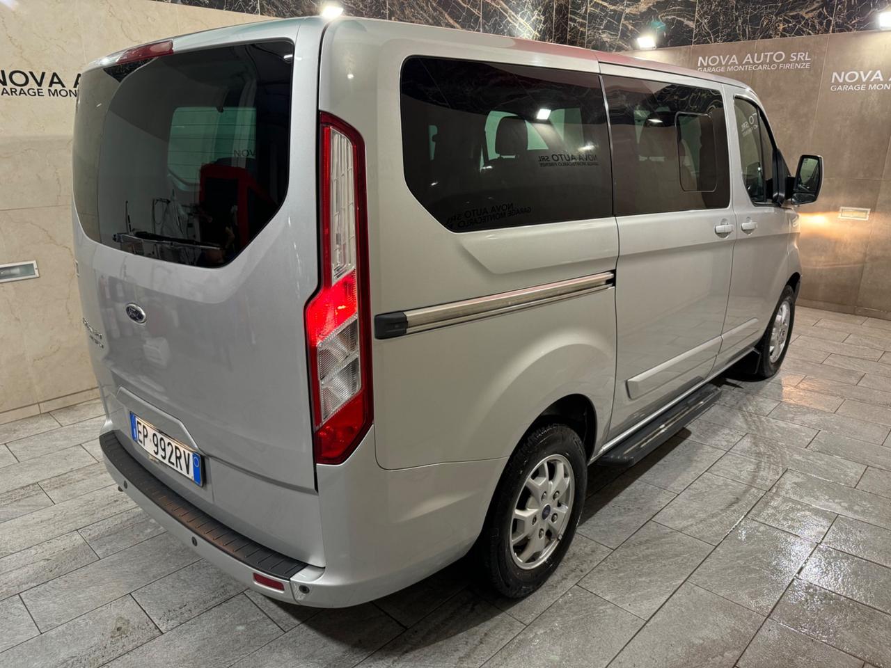 Ford Tourneo Custom Tourneo Custom 300 2.2 TDCi 155CV PC Titanium