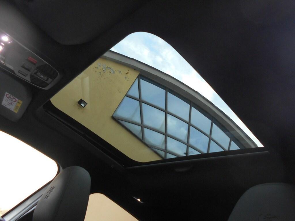 Alfa Romeo Junior 1.2 ibrida Speciale 145cv edct6