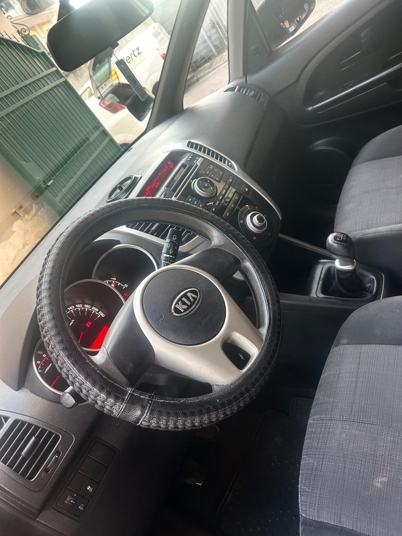 Kia Venga 1.4 CRDi 77CV WGT LX