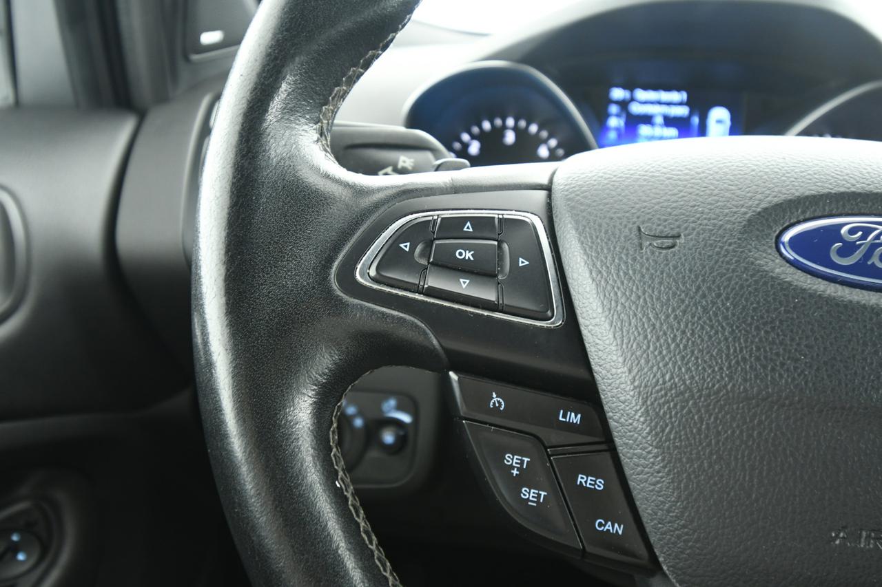 FORD Kuga 2.0 tdci ST-Line s&s awd 180cv powershift CAMERA+GANCIO TRAINO