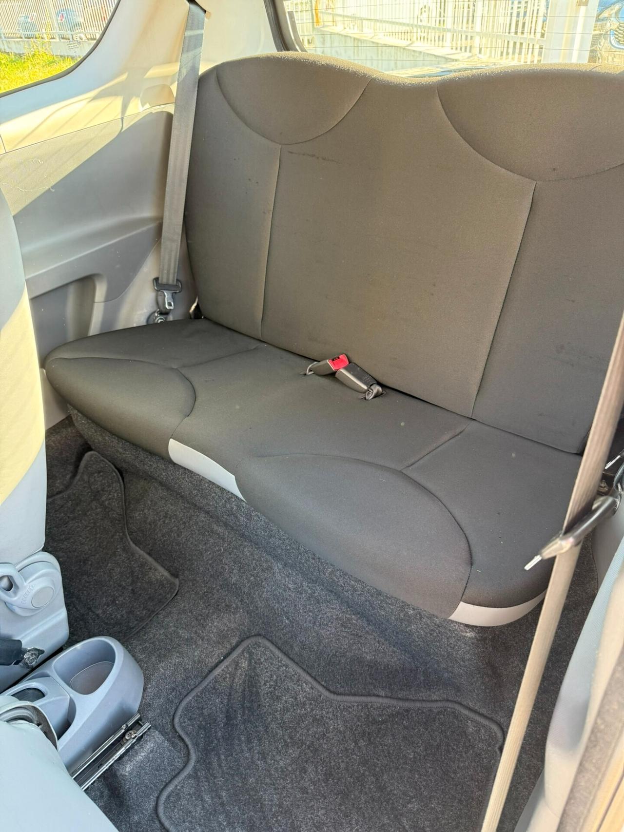 Toyota Aygo 1.0 12V VVT-i 3 porte Lounge