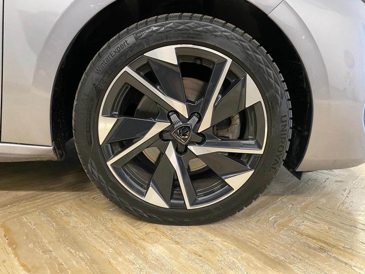 PEUGEOT NEW 308 ALLURE 1.5 130CV NAVY Led CAM 2023