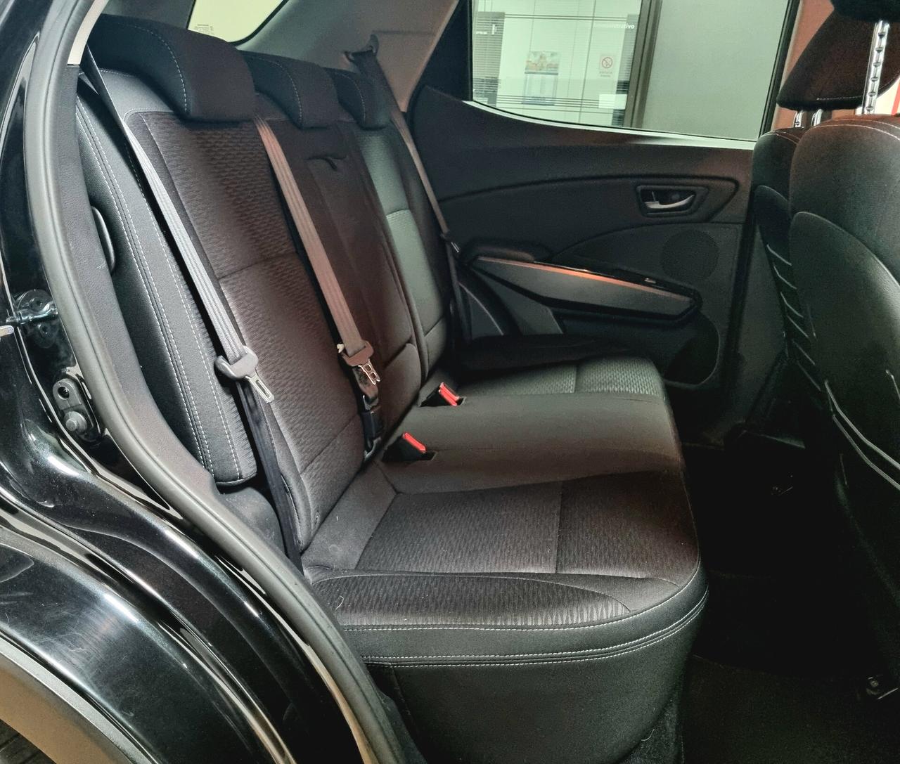 SSANGYONG XLV 1.6d 115CV BE VISUAL NEOPATENTATI