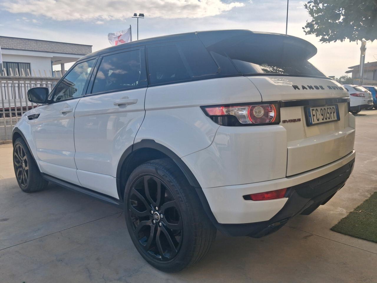 RANGE ROVER Evoque 2.200 TD4 150cv Prestige