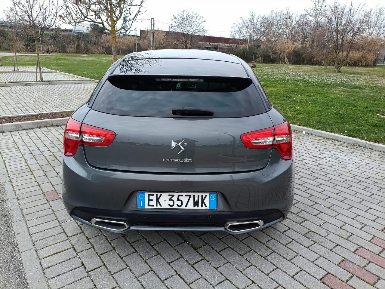 DS 5 2.0 HDi Full Optional