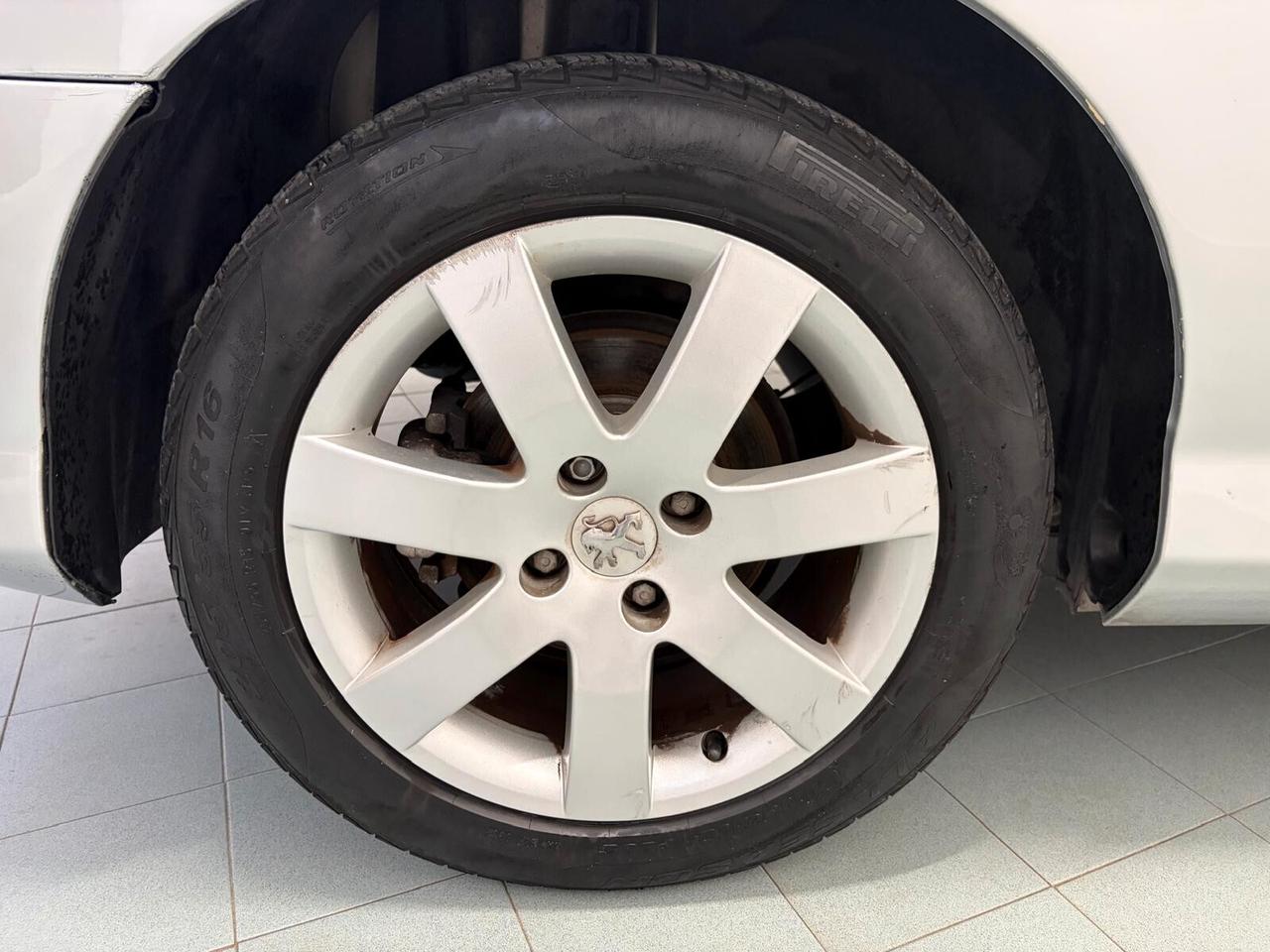 Peugeot 308 1.6 HDi 110CV 12 MESI DI GARANZIA NUOVA