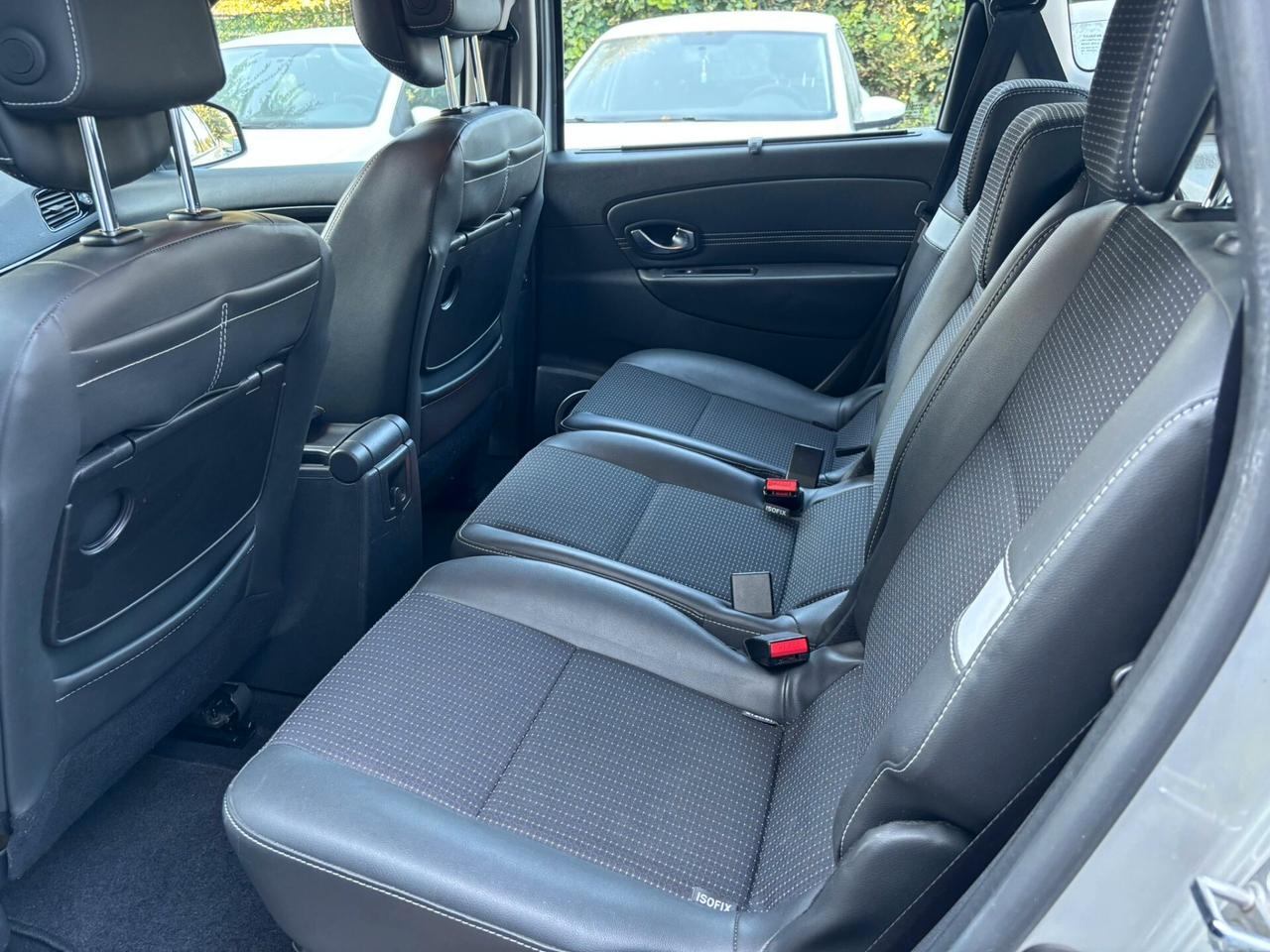 Renault Scenic X-Mod 1.5 dCi 110CV Luxe