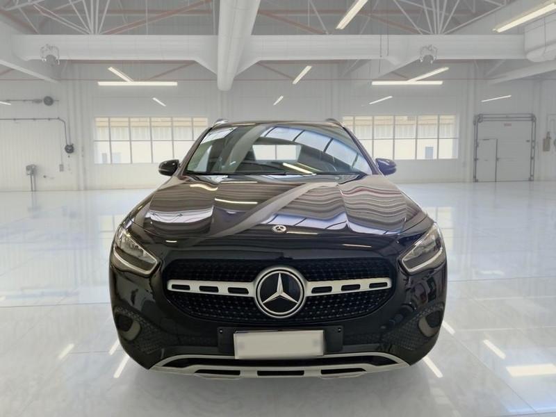 MERCEDES-BENZ GLA 200 D AUTOMATIC BUSINESS 5 PORTE CROSSOVER