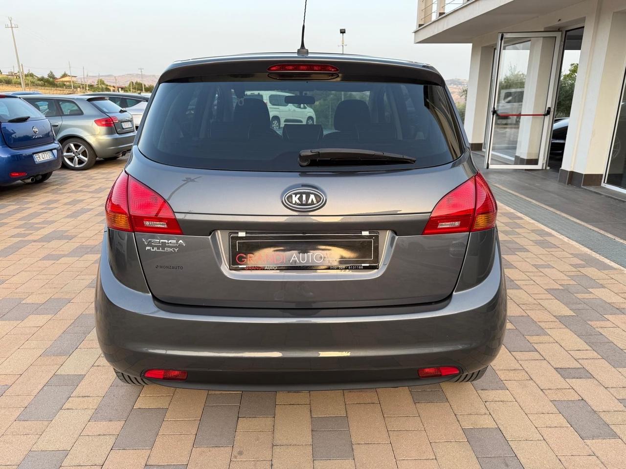 Kia Venga 1.4 CVVT Active TETTO APRIBILE