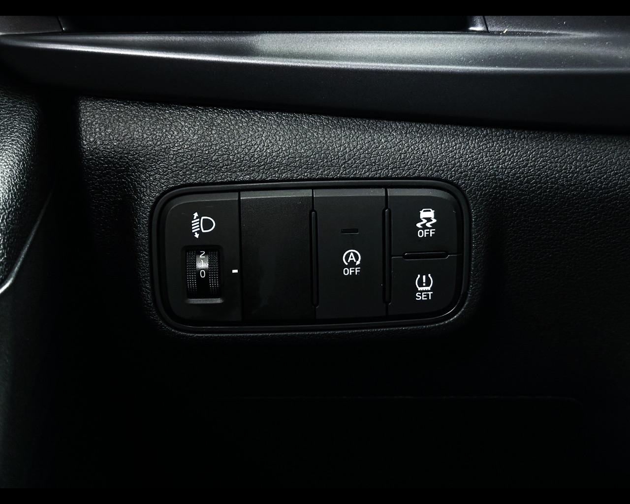 HYUNDAI I20 PE MY25 1.2 MT CONNECTLINE