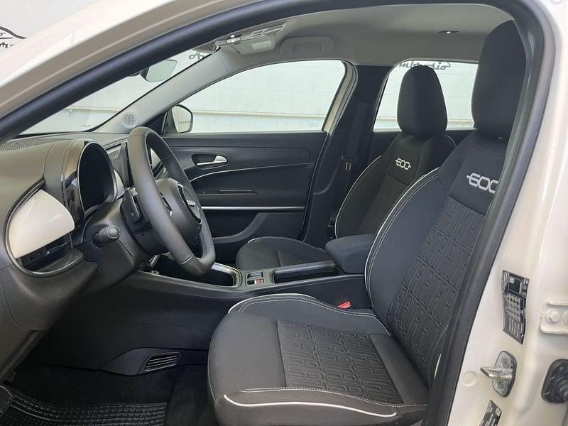 FIAT 600 600 1.2 hybrid 145cv TUA DA 229,00 EURO AL MESE