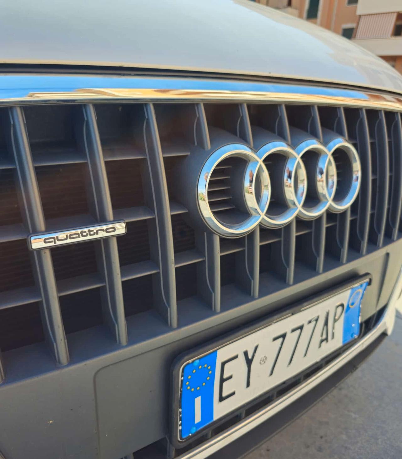 Audi Q3 2.0 TDI quattro S tronic Business