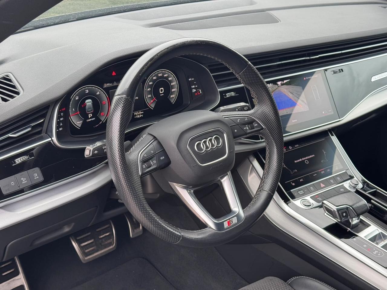 Audi Q8 50 TDI 286 CV quattro tiptronic S-line