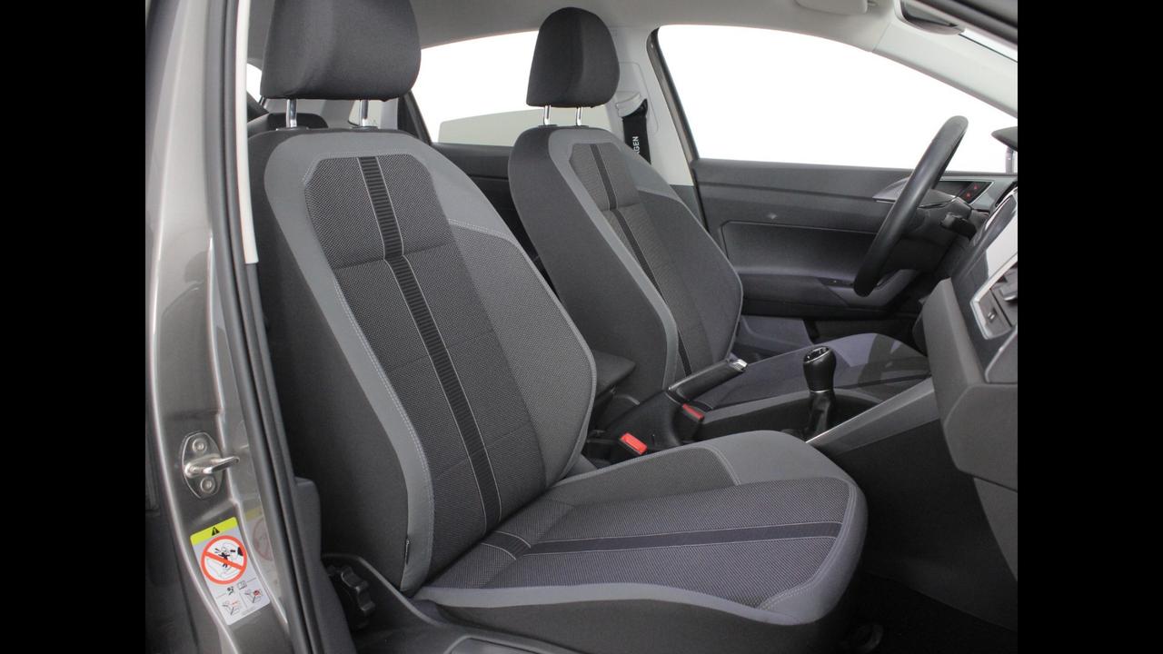 VOLKSWAGEN Polo VI 2017 - Polo 5p 1.0 tgi Highline 90cv my19