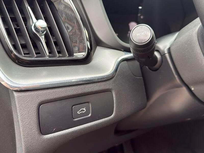 Volvo XC60 B4 D automatico Core