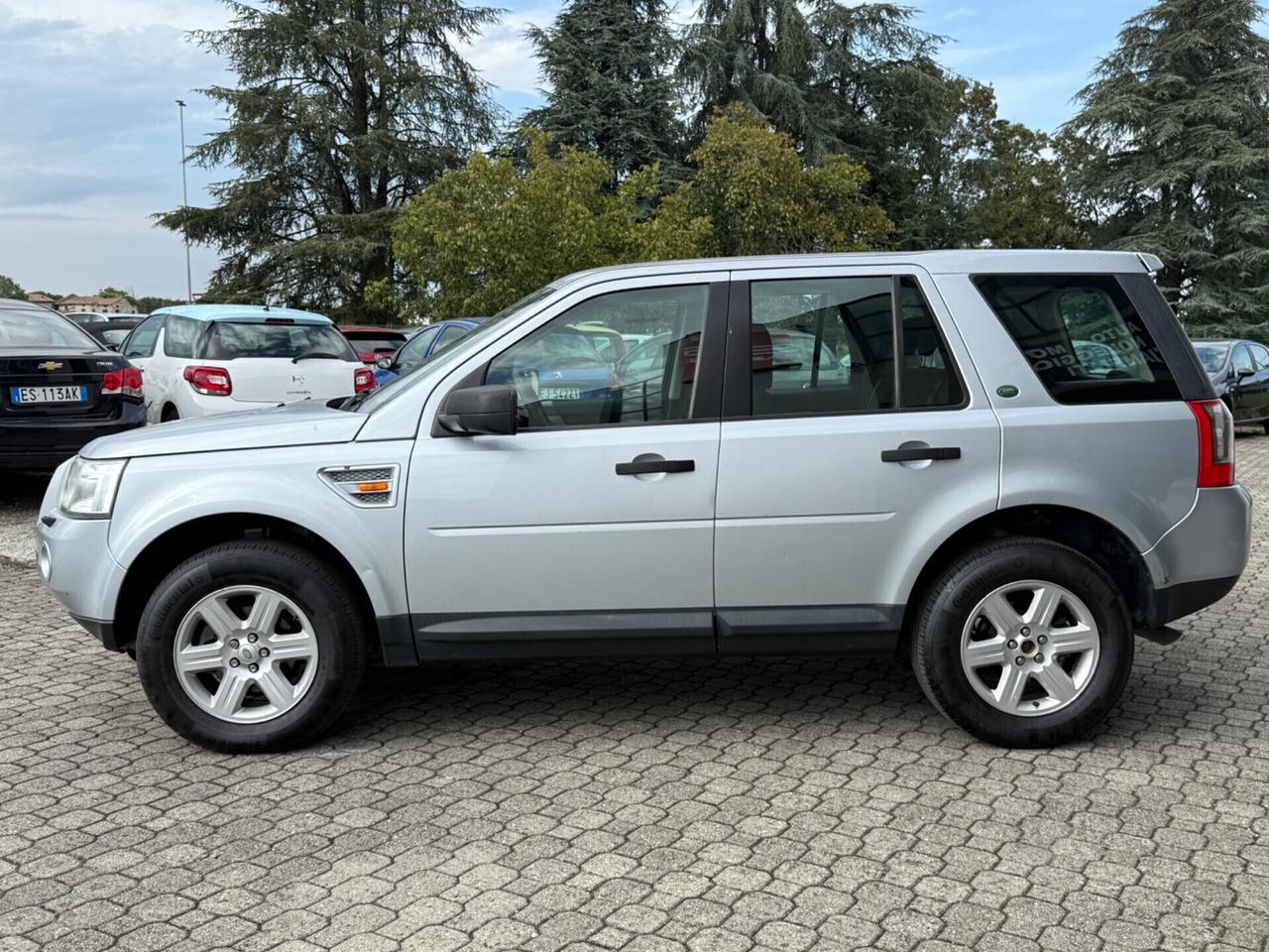 Land Rover Freelander 2.2 TD4 S.W. SE