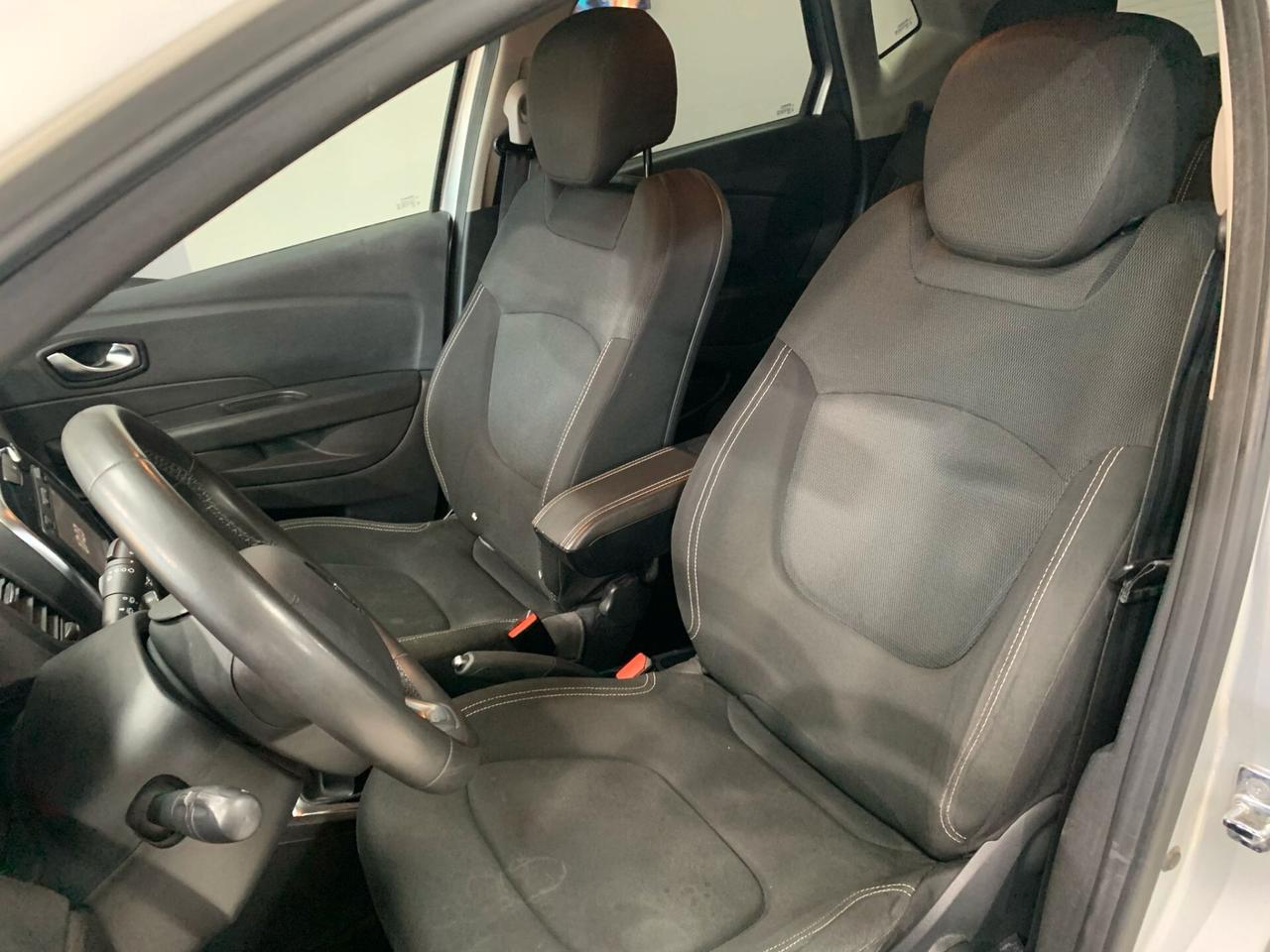 Renault Captur dCi 8V 110 CV Start&Stop Energy Initiale Paris