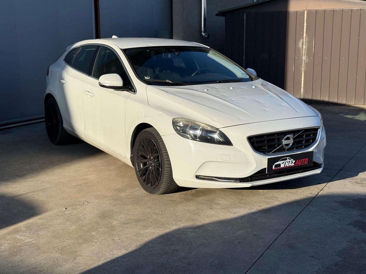 Volvo V40 D2 1.6 Summum