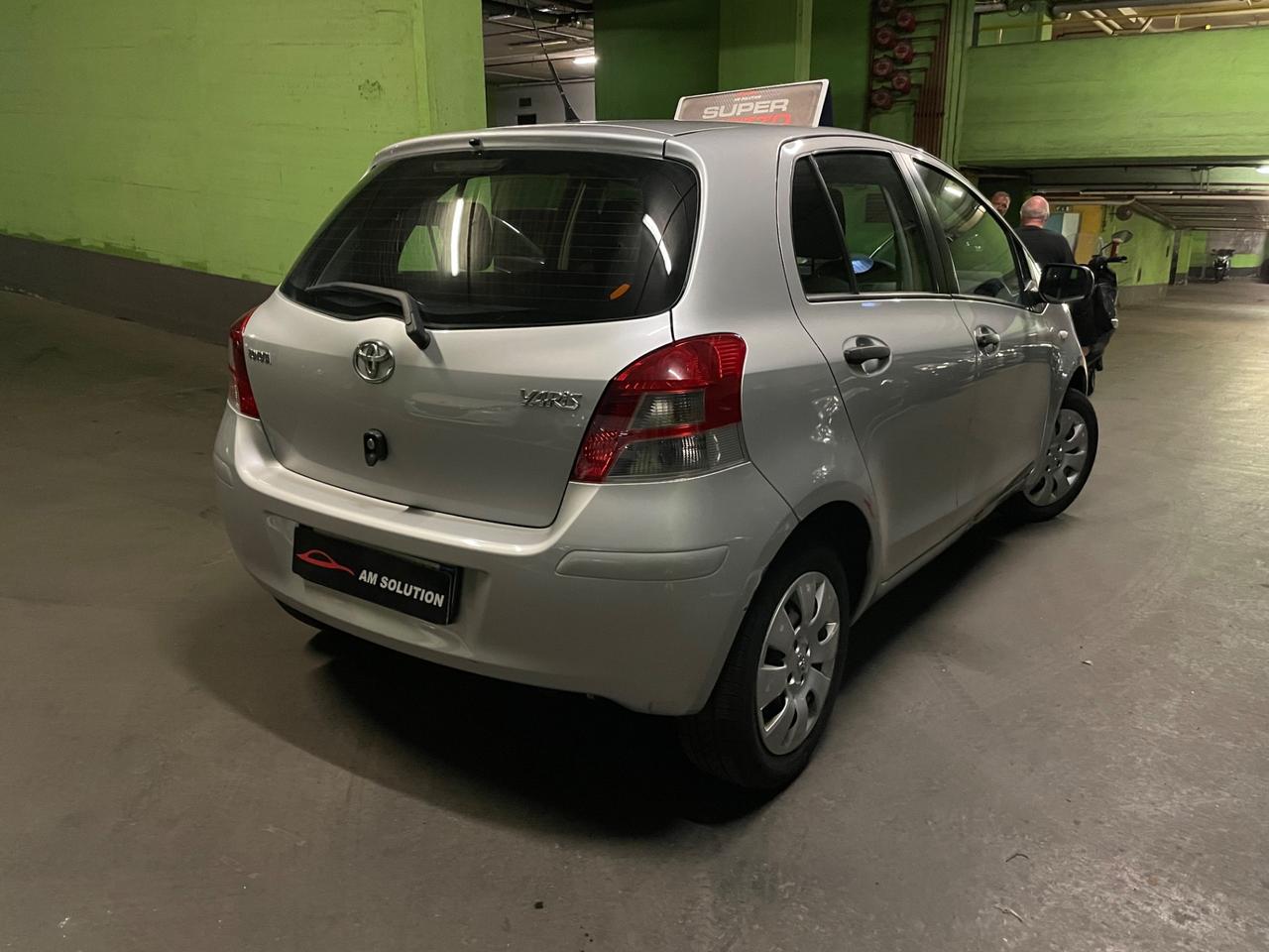 Toyota Yaris 1.0 Neopatentati Euro 5
