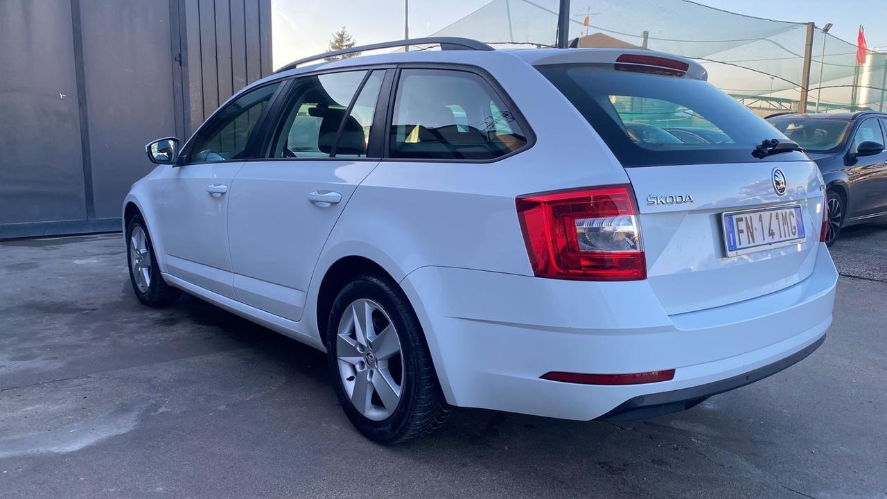 Skoda Octavia 1.6 TDI CR 115 CV Wagon Executive