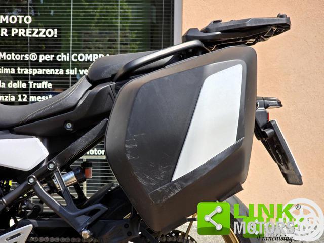 YAMAHA Tracer 9 GT Tris Quick-Shifter Tris di borse originali.