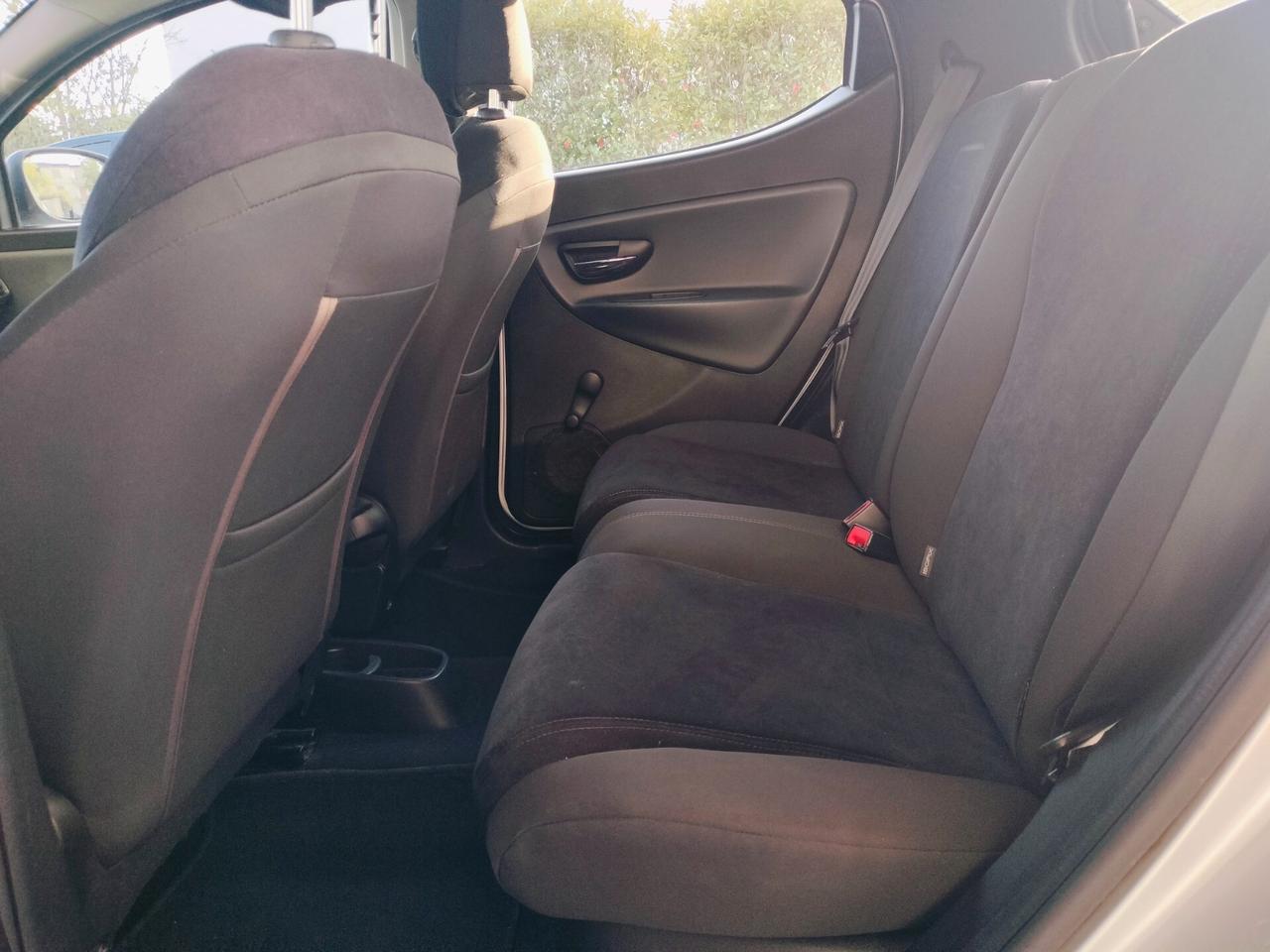 Lancia Ypsilon 1.3 MJT 16V 95 CV 5 porte S&S Platinum
