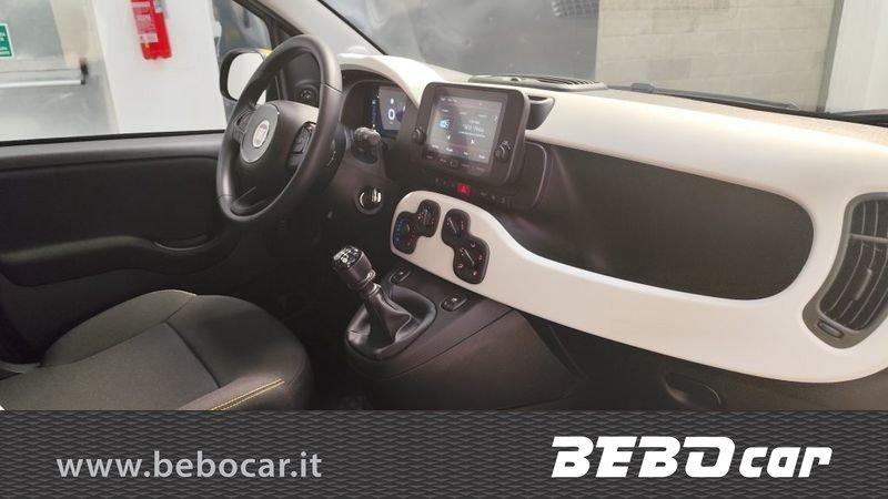 FIAT Panda 1.0 FireFly S&S Hybrid Pandina Cross