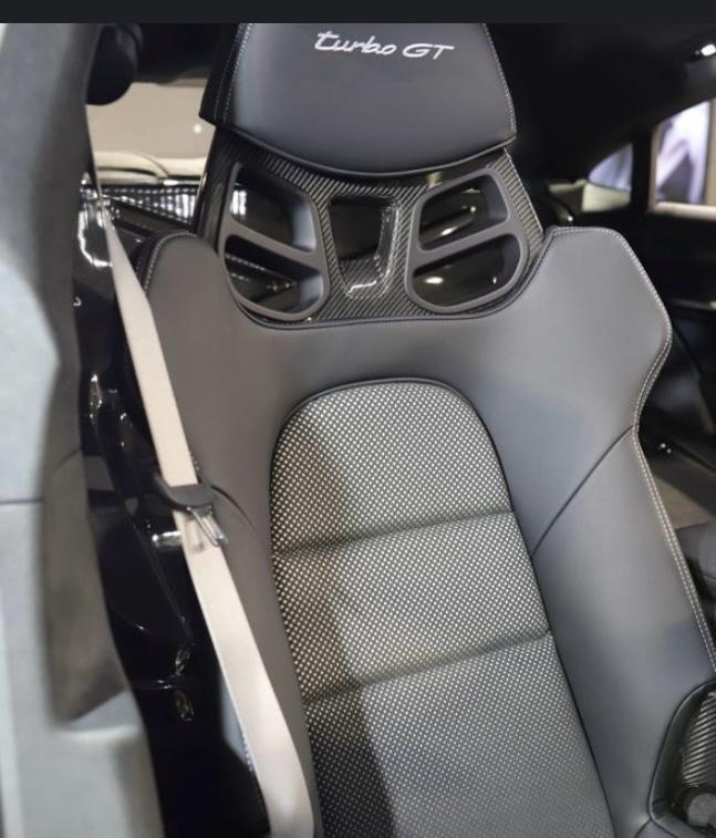 Porsche Taycan Turbo GT Pacchetto Weissach - 1033 CV