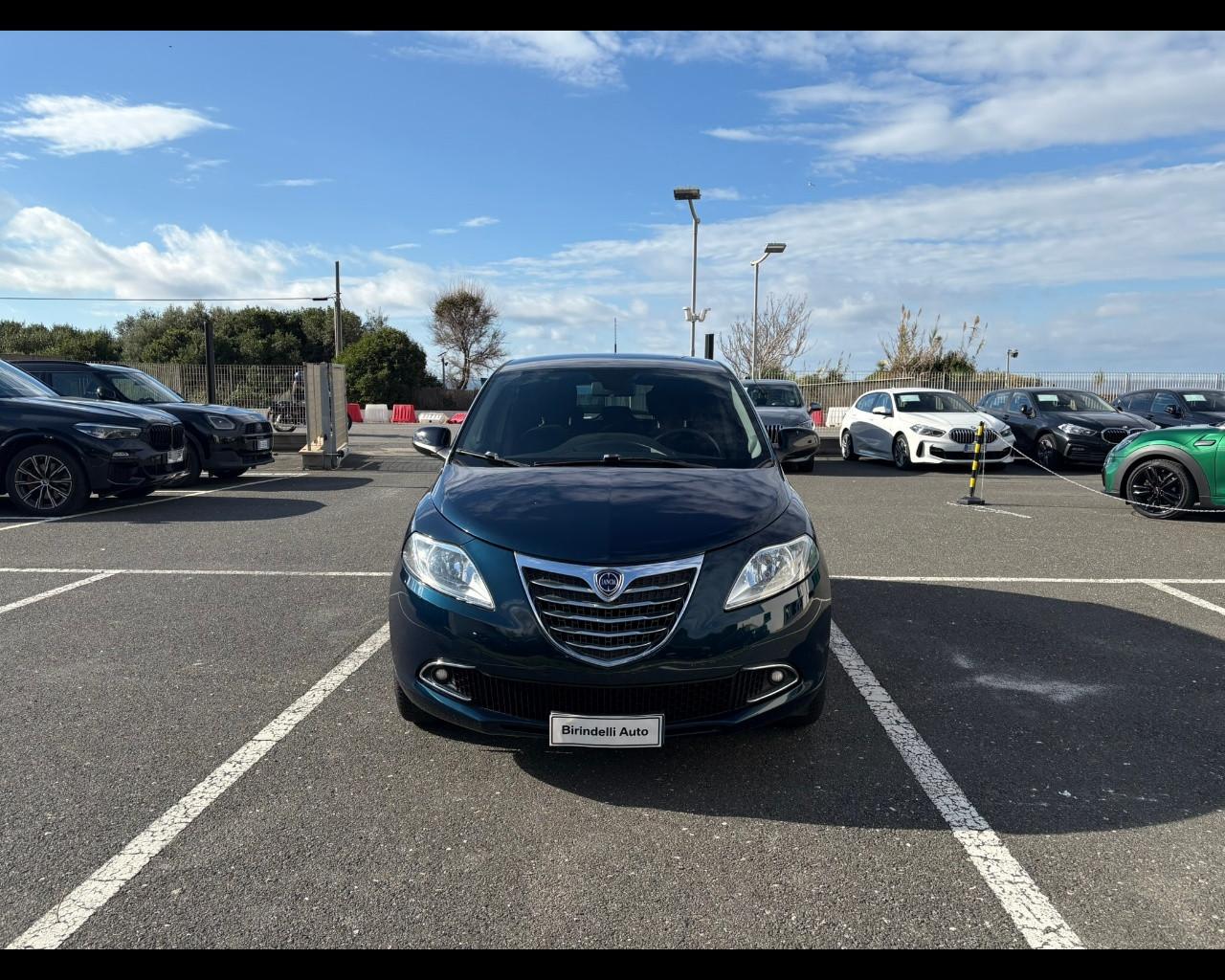 LANCIA Ypsilon 3ª serie - Ypsilon 1.2 69 CV 5 porte 30th Anniversary