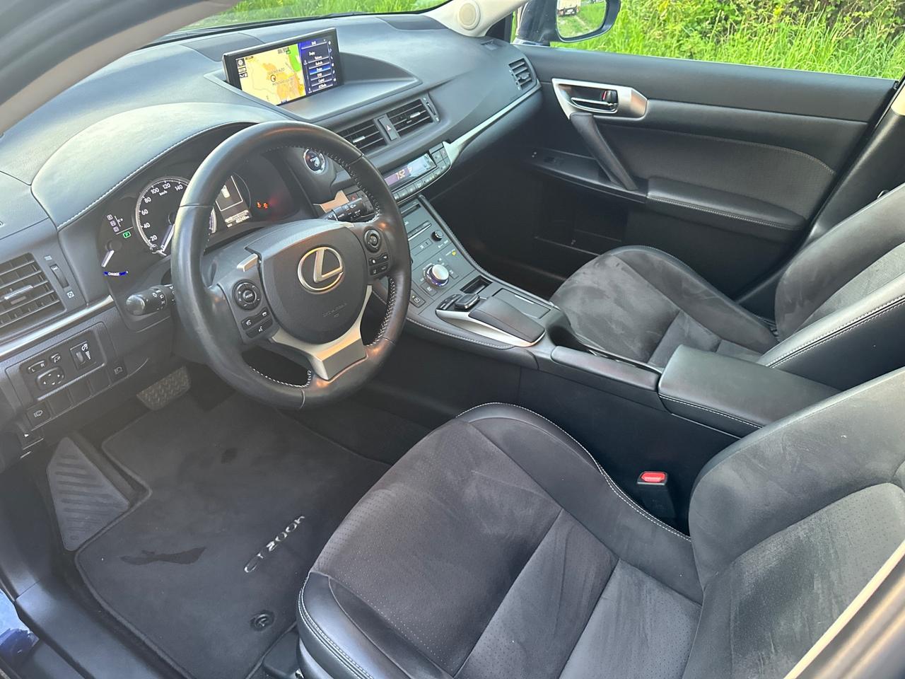 Lexus CT 200h Hybrid Sport - 2019