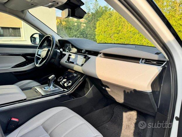 LAND ROVER Range Rover Evoque 1.5 I3 PHEV 300 CV