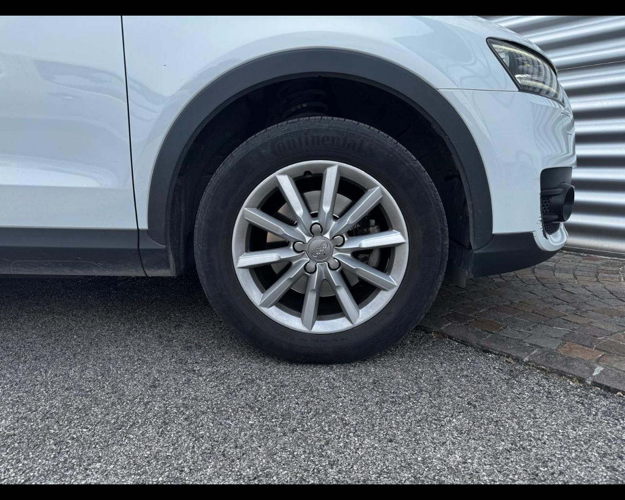 AUDI Q3 2.0TDI S-TRONIC QUATTRO BUSINESS 140CV