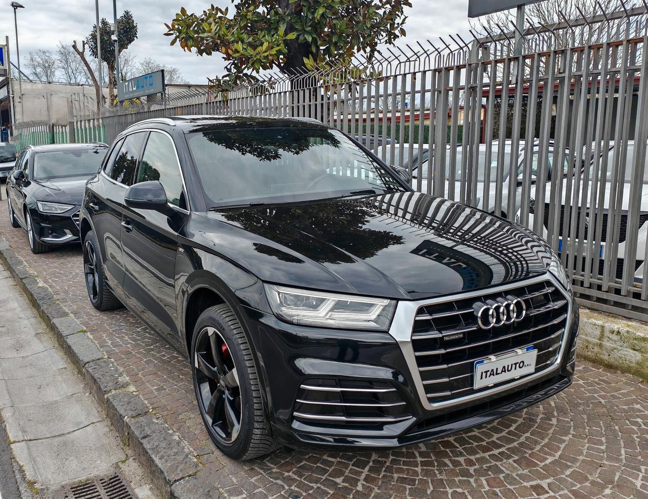 Audi Q5 40 TDI quattro S tronic line plus