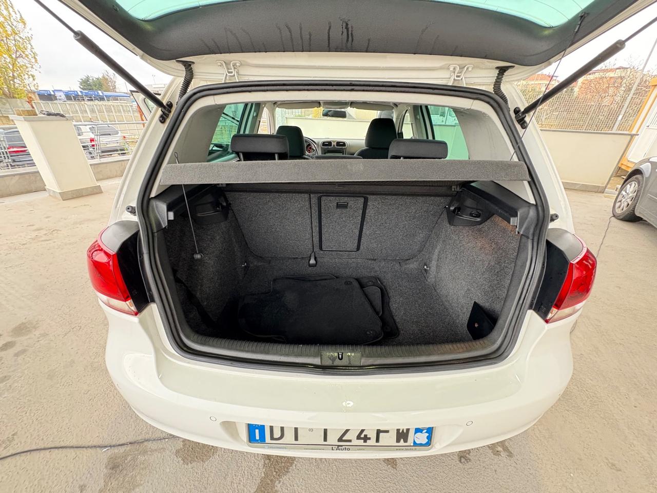 Volkswagen Golf 2.0 TDI 140CV DPF DSG 5p. Highline