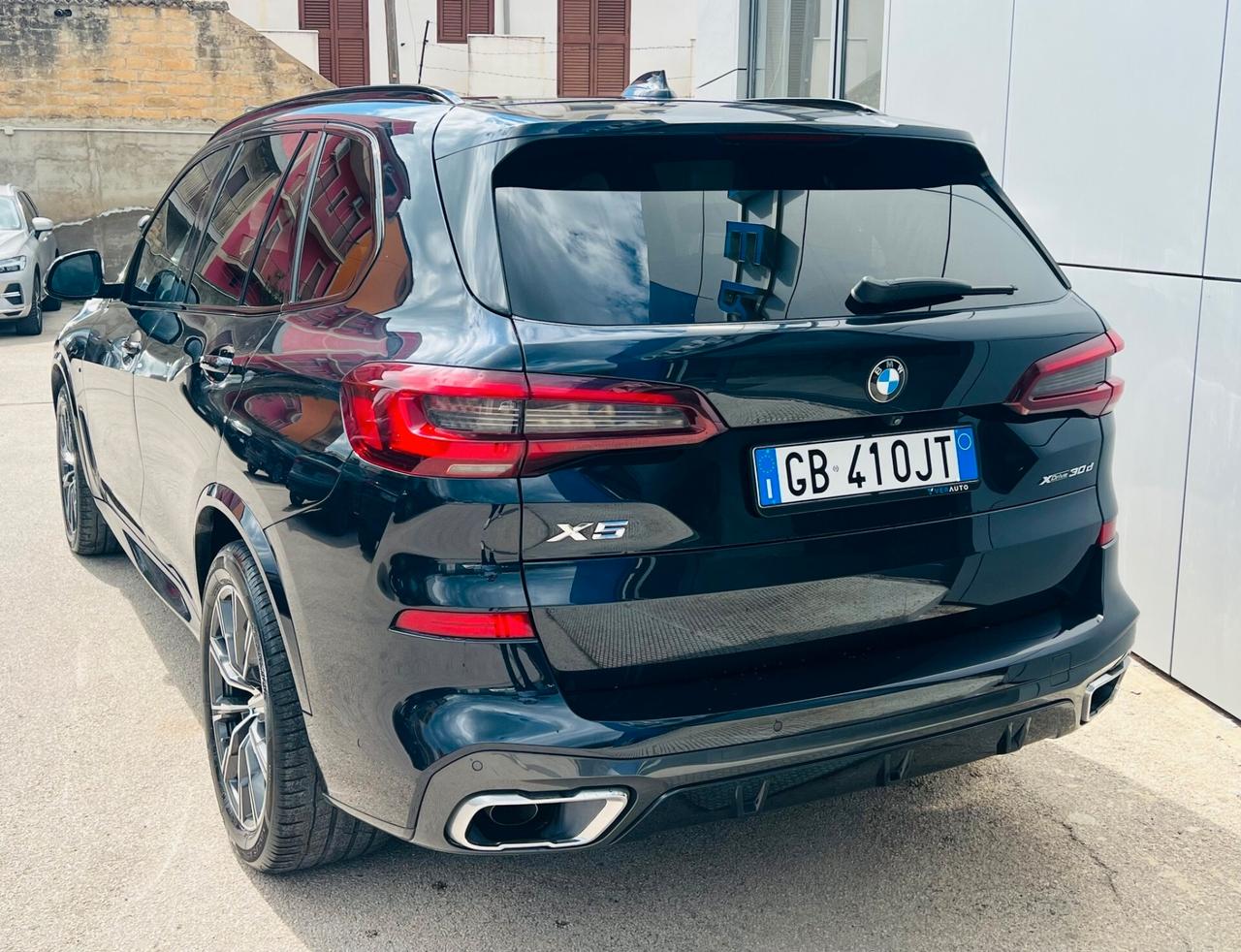 BMW X5 xdrive30dMsport possibilità noleggio no scoring