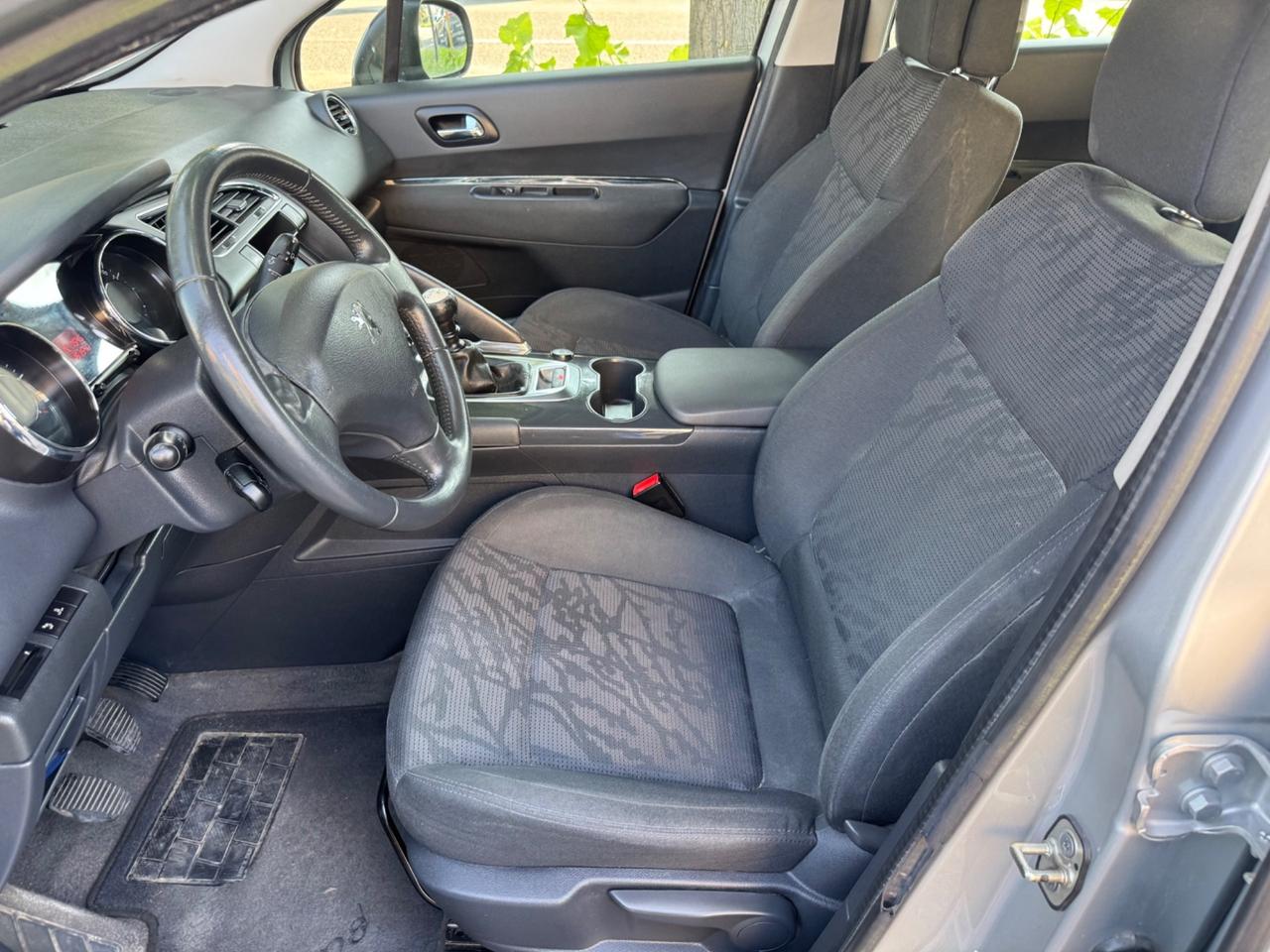 Peugeot 3008 1.6 HDi 112 cv garanzia 12 mesi