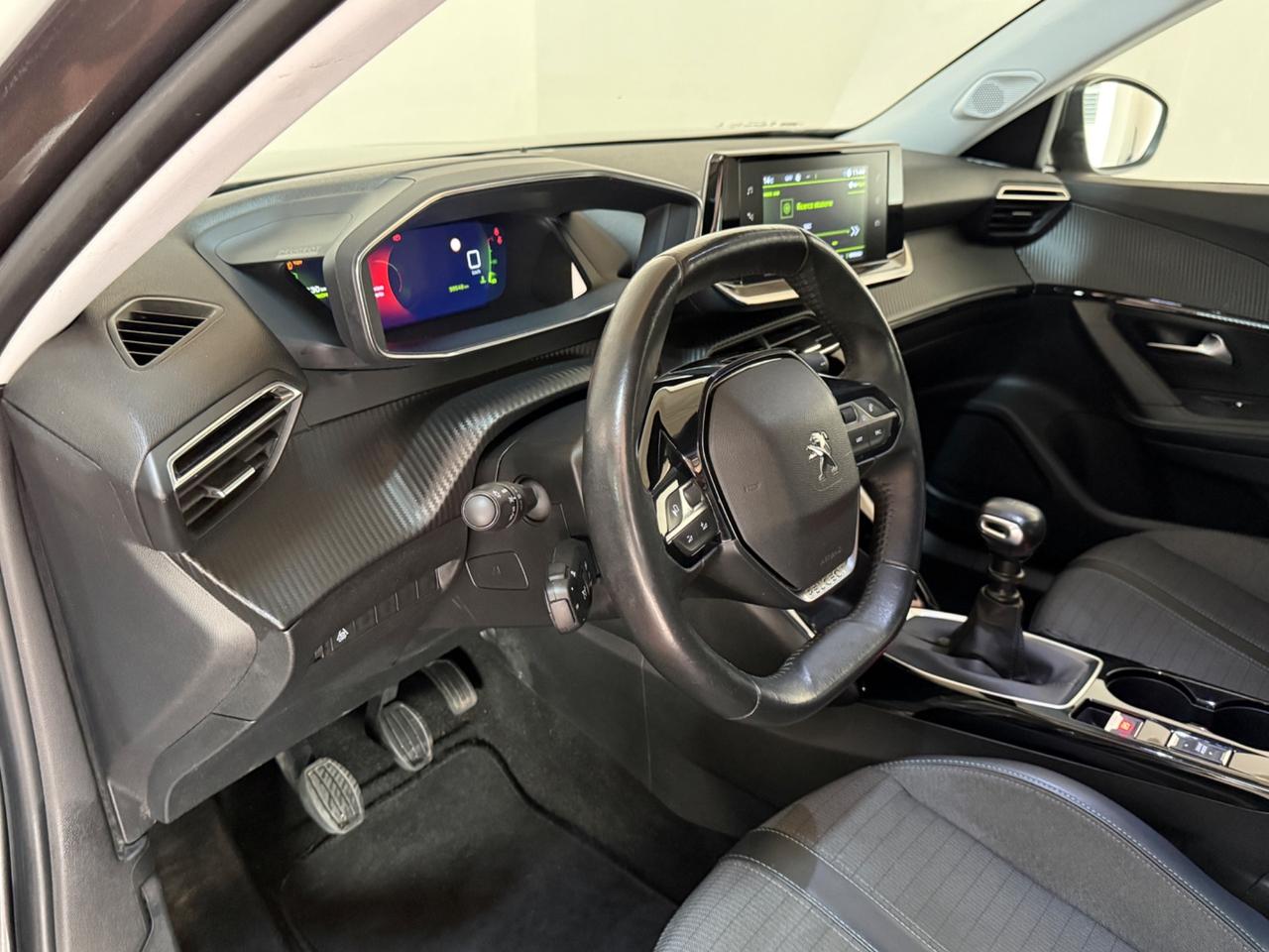 Peugeot 2008 BlueHDi 110 S&S Allure Pack