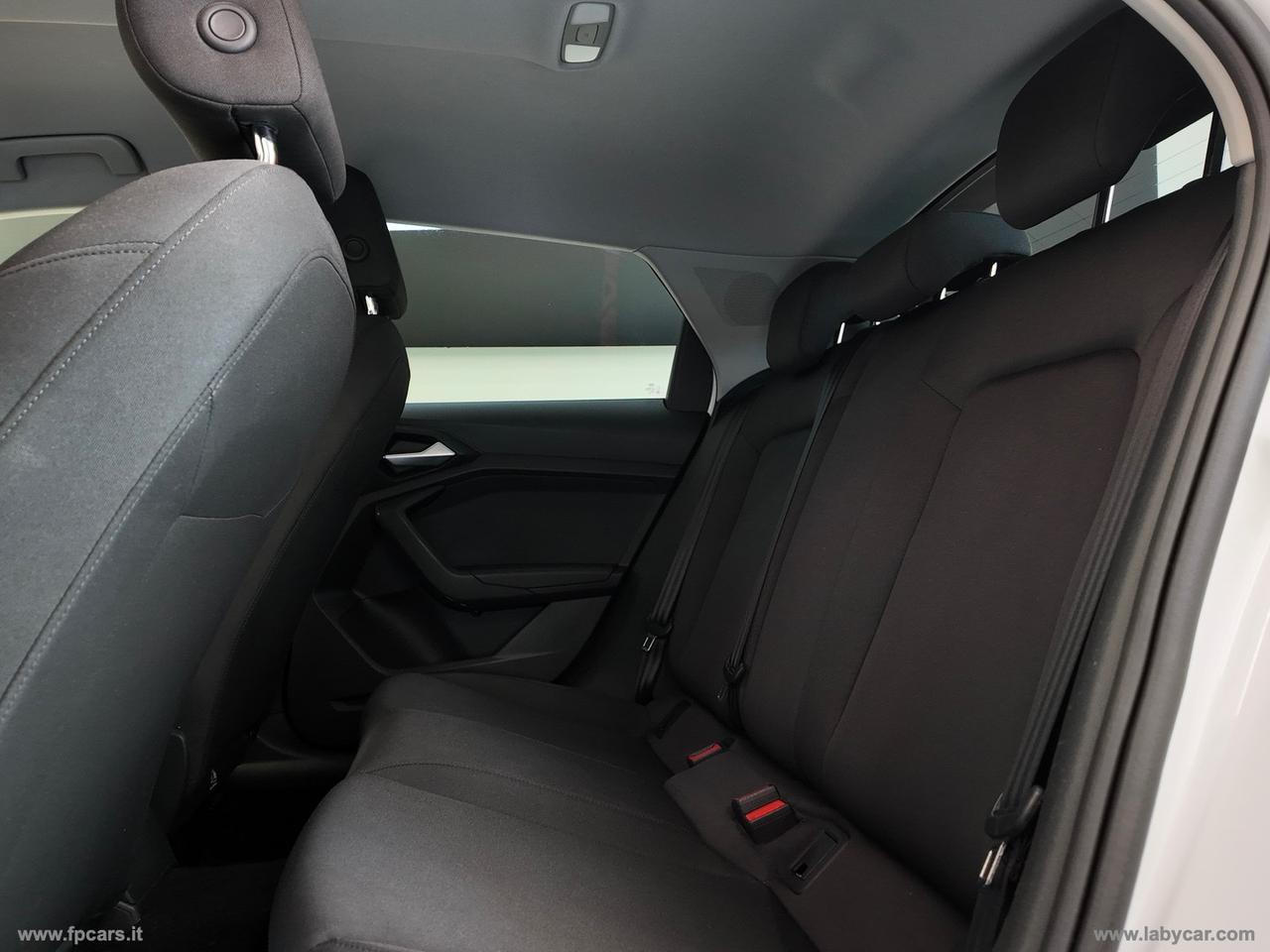 AUDI A1 citycarver 30 TFSI S tronic Admired