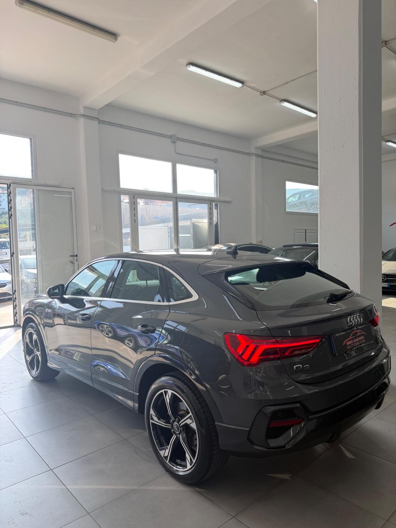 Audi Q3 2.0 150 cv SPORTBACK S line FINANZIABILE