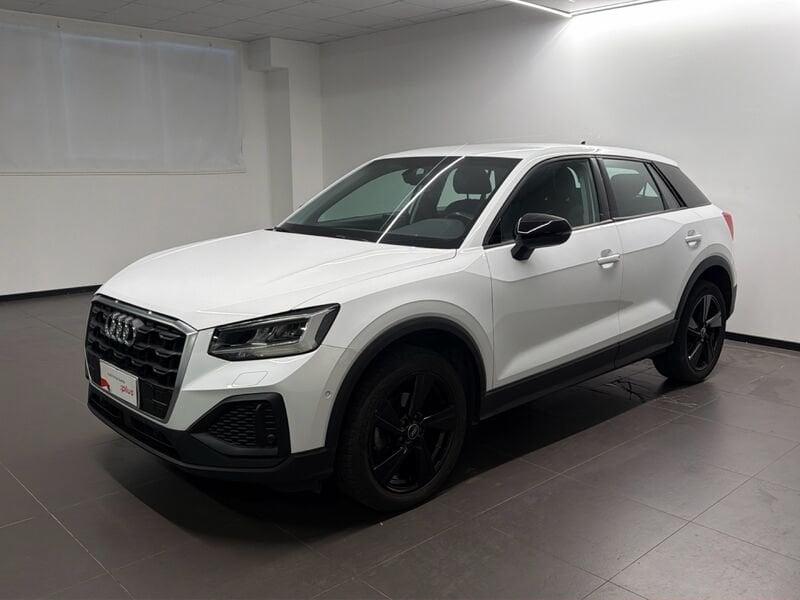 Audi Q2 Audi Admired 30 TFSI 81(110) kW(PS) 6-marce
