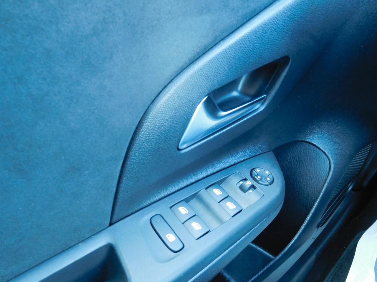 Opel Corsa 1.2 100 CV Ultimate